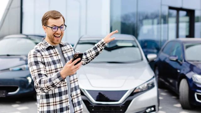 Залог ПТС автомобиля в Красноярске: плюсы и минусы срочного выкупа в 2025