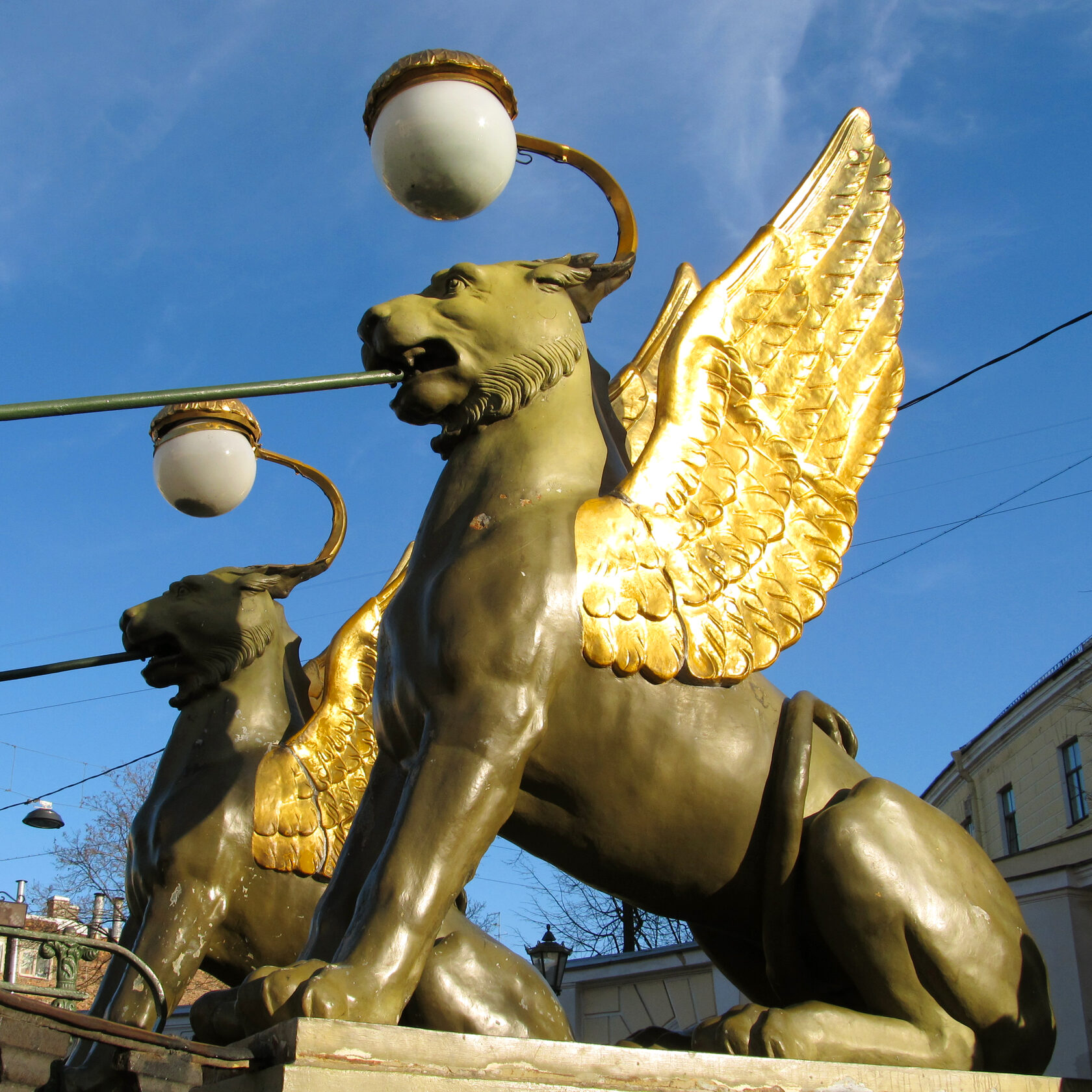 Мост с грифонами в санкт петербурге