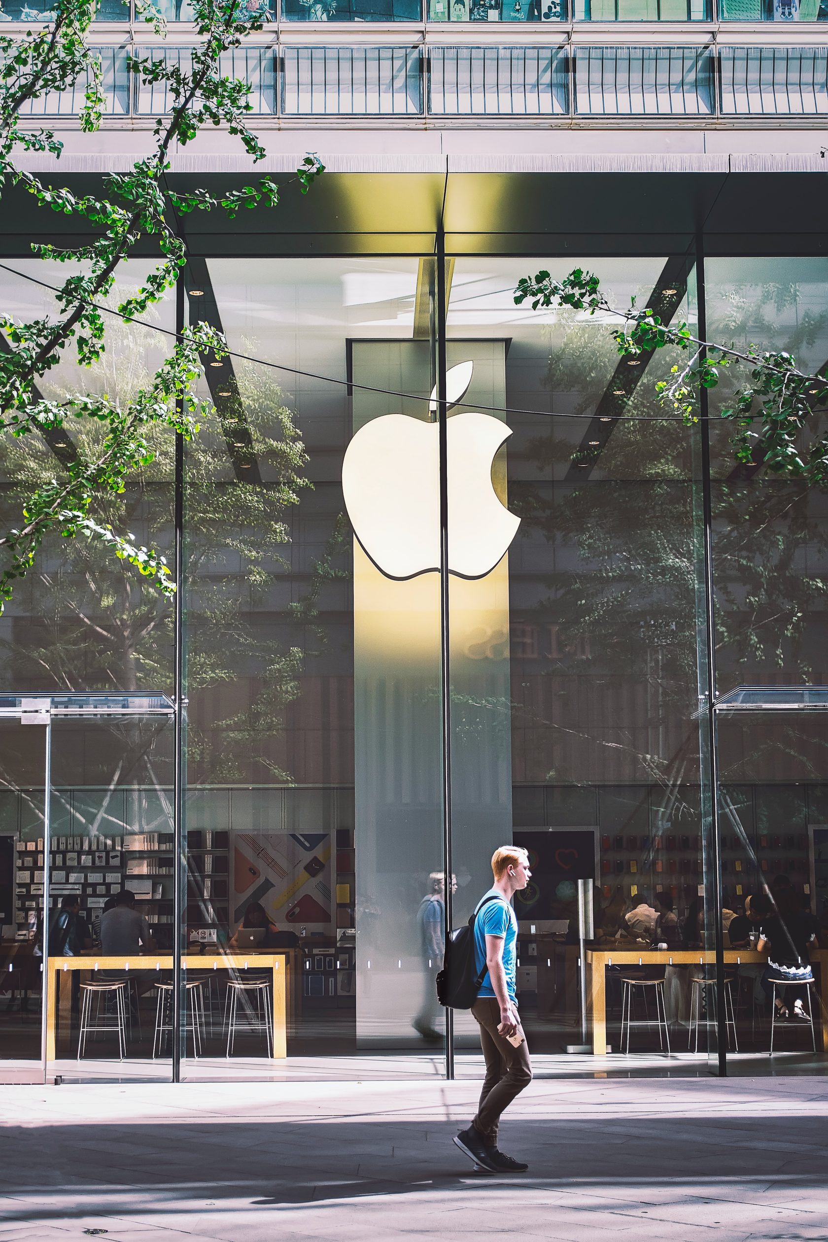 Apple снизит комиссию с 30% до 15% в App Store