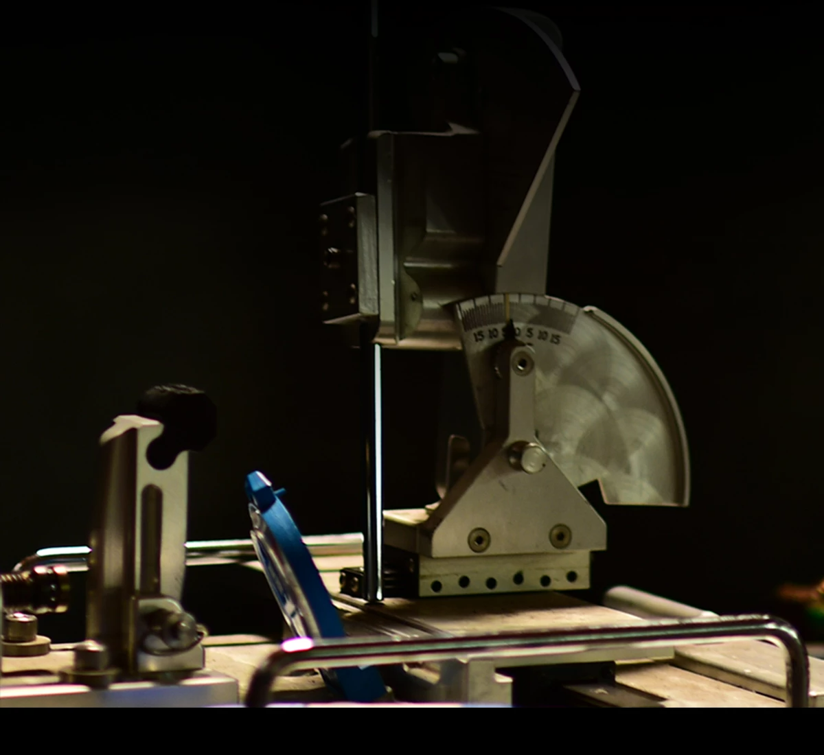 Станок для изменения угла паттера Scotty Cameron