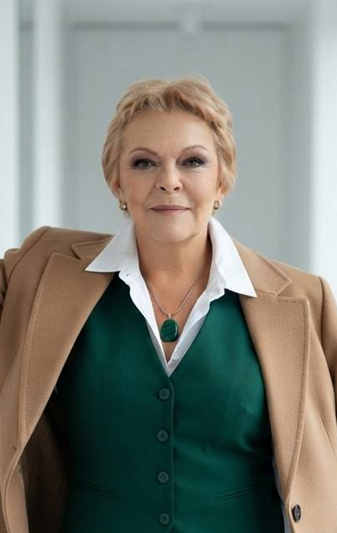 Елена Новосёлова