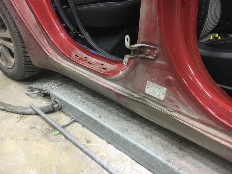 Восстановление геометрии авто - ремонт кузова после ДТП