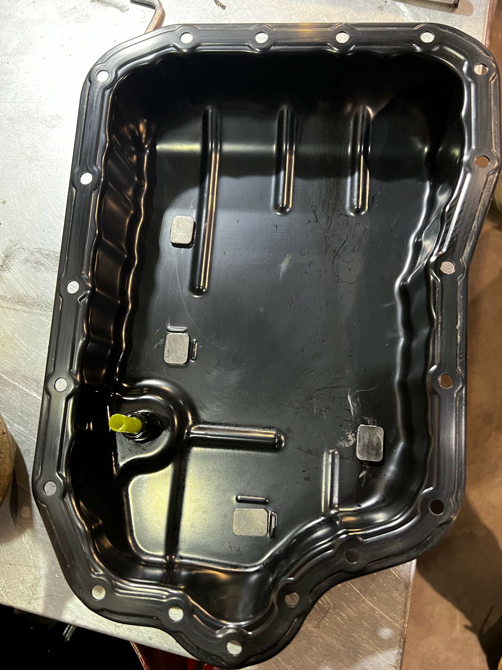 Очищенный поддон АКПП Lexus