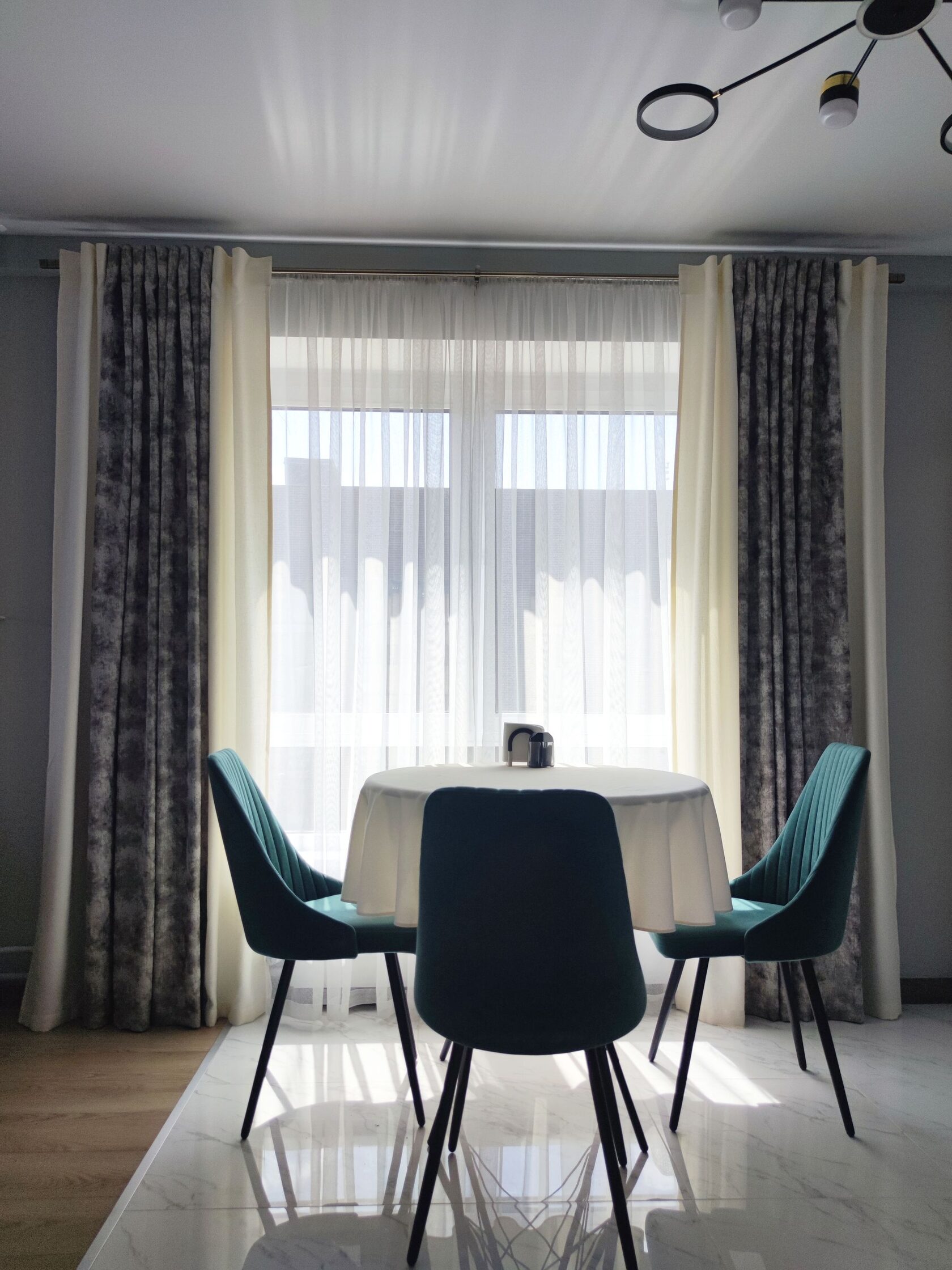 Шторы в гостиную