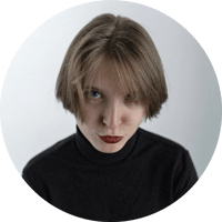Полина Жарикова