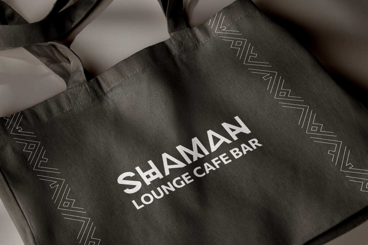SHAMAN Lounge Cafe Bar брендинг: позиционирование бренда, айдентика, печатная продукция