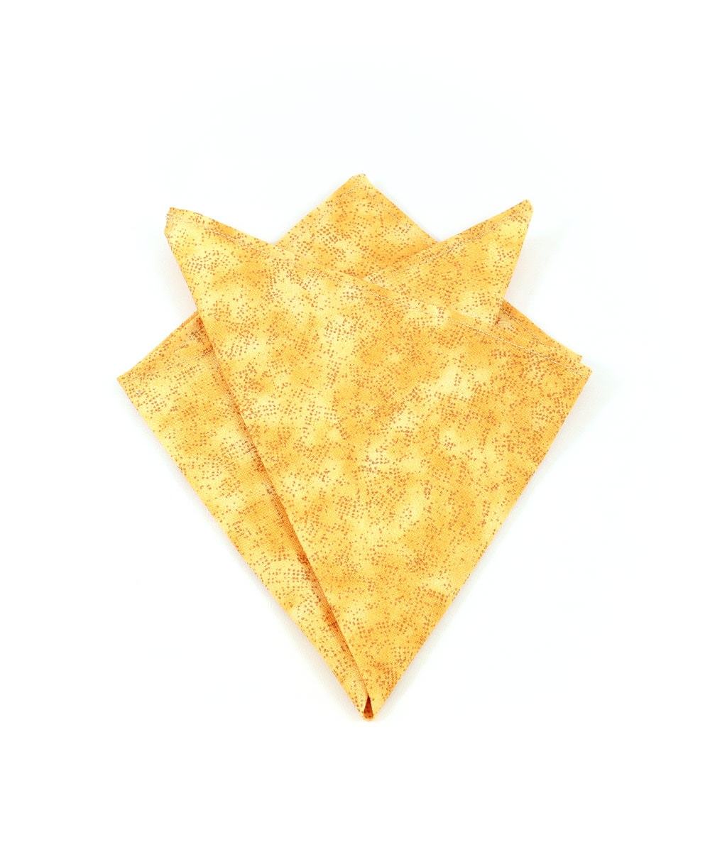 Мужской нагрудный платок желтый с рисунком