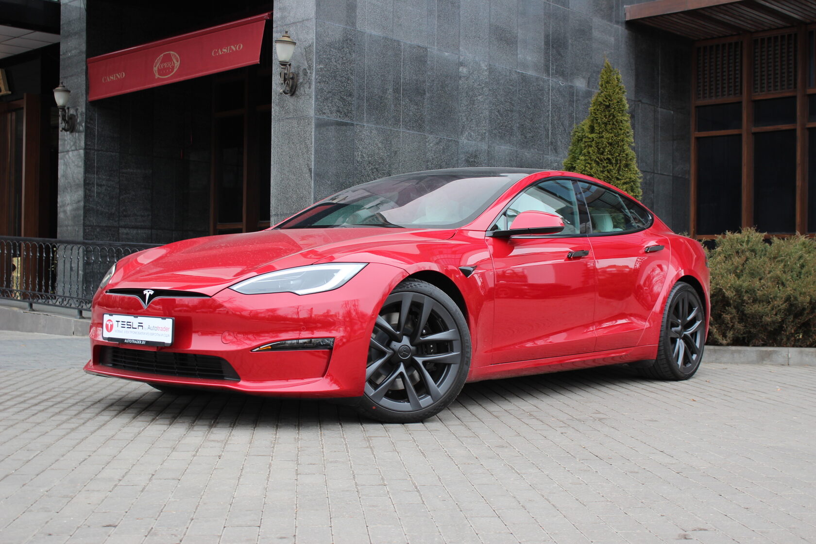 Tesla Model S 2023. Полный обзор новой модели Tesla S