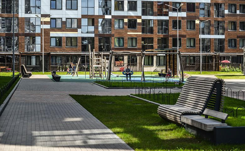 Modern in Bed-Stuy - Современный - Дворик - Нью-Йорк - от эксперта New Eco Lands