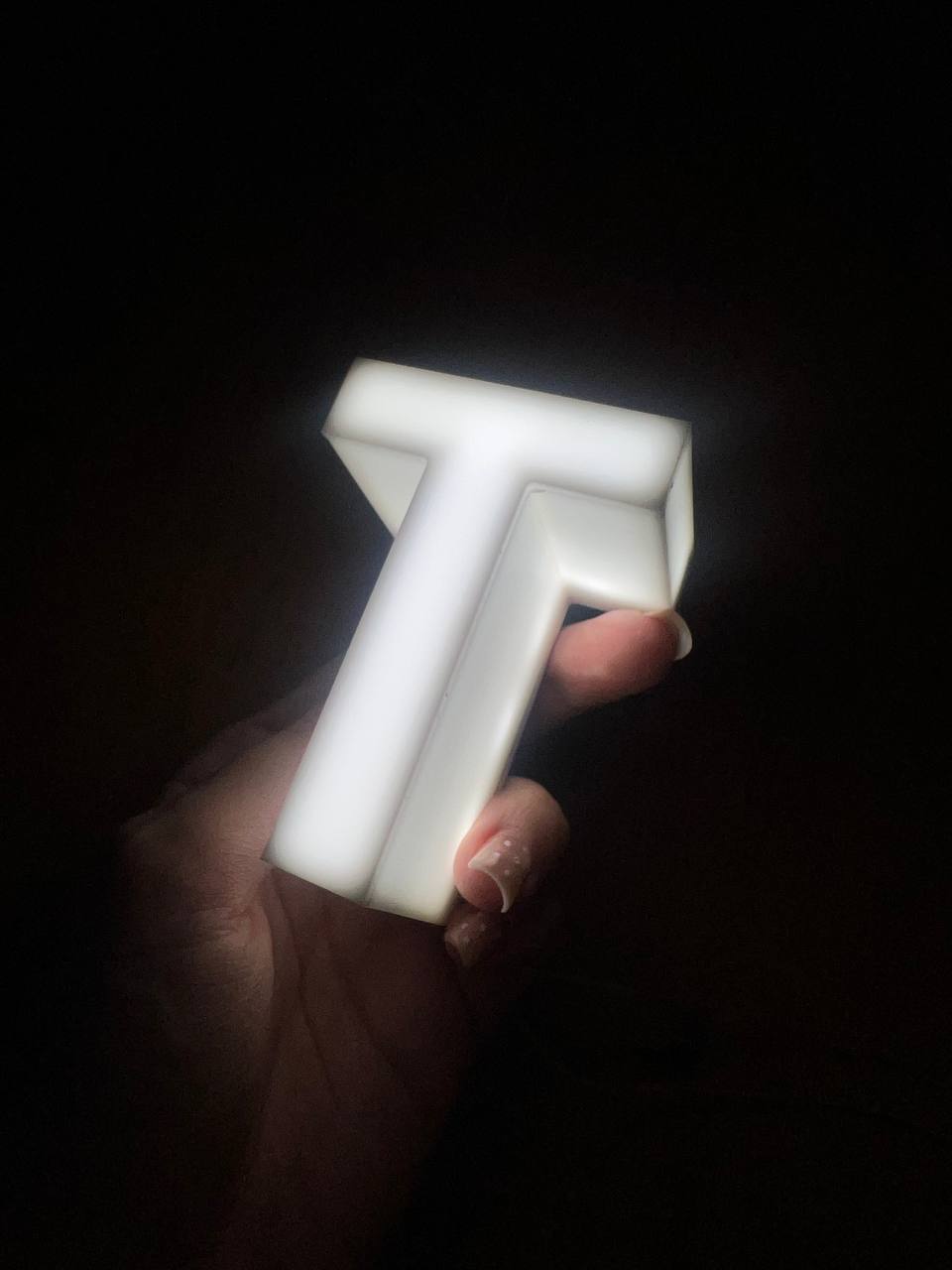 Подсветка 3D печатной буквы