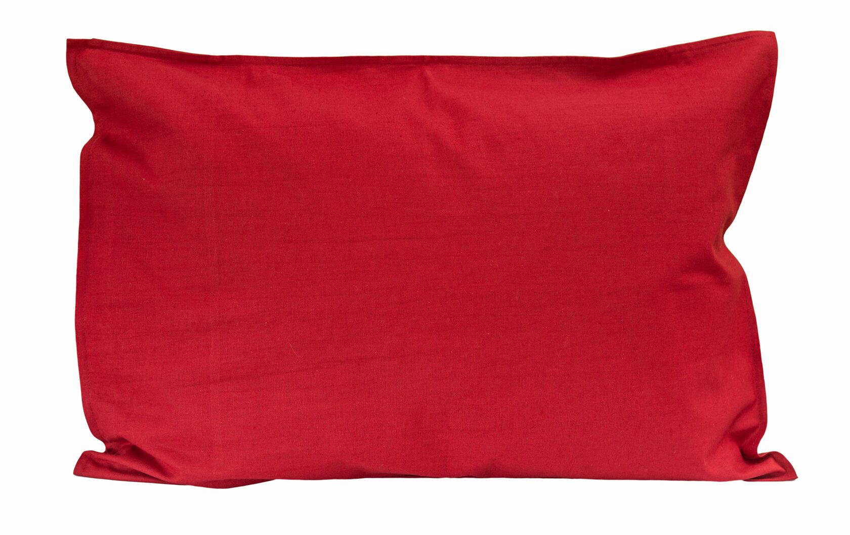 Подушка красный. Наволочка 70х70 склапоном. Красная наволочка. Наволочка из хлопка. Красные диванные подушки.
