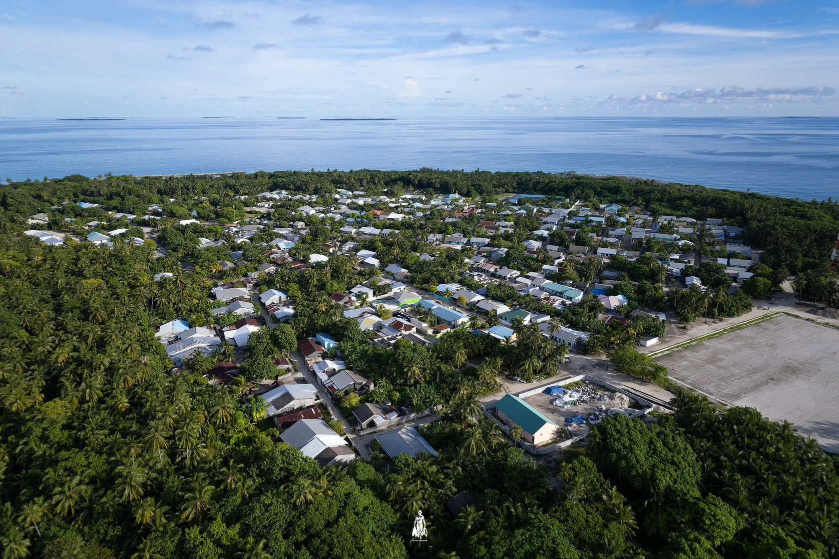 Feydhoo (Фейдху) — береговая линия и лагуна, вид сверху