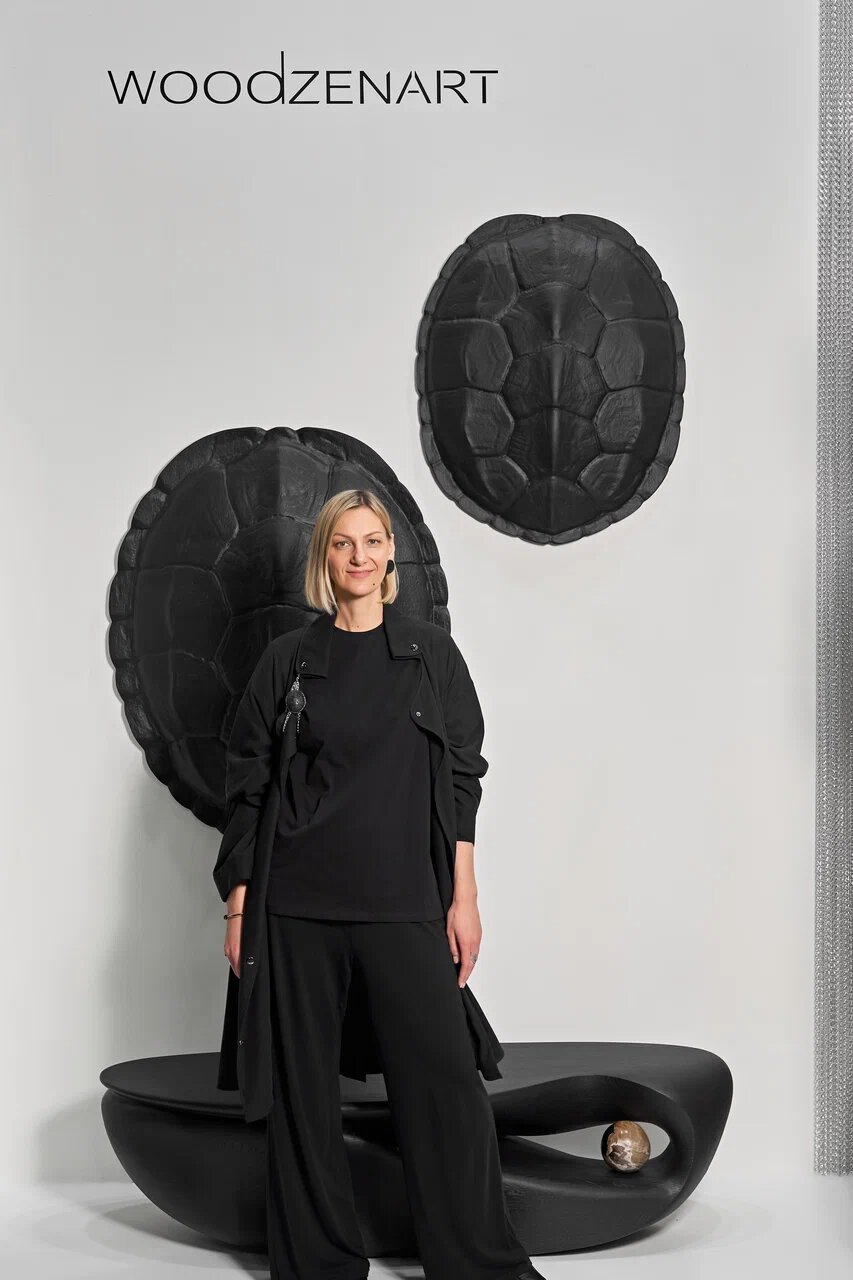 Стенд Woodzenart с коллекцией Глубина на выставке ARTDOM 2026