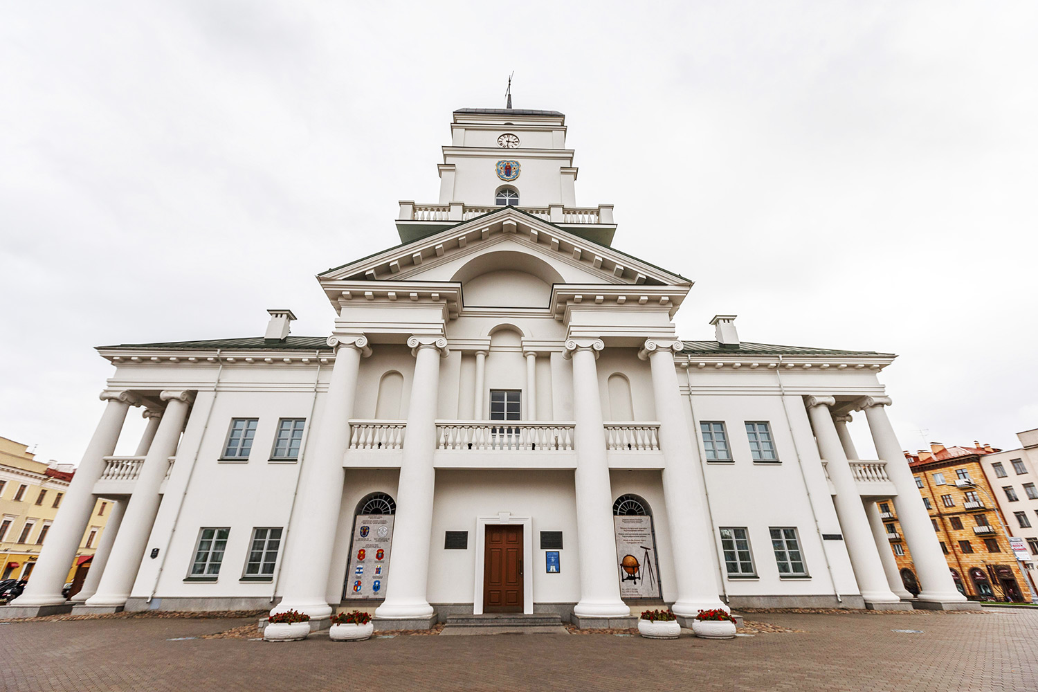 Городская ратуша минск. Минск ратуша. Минская ратуша Минск. Здание ратуши в Минске. Здание мэрии Минск.