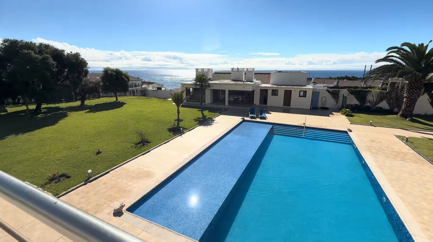 Вилла Зубкова в Португалии