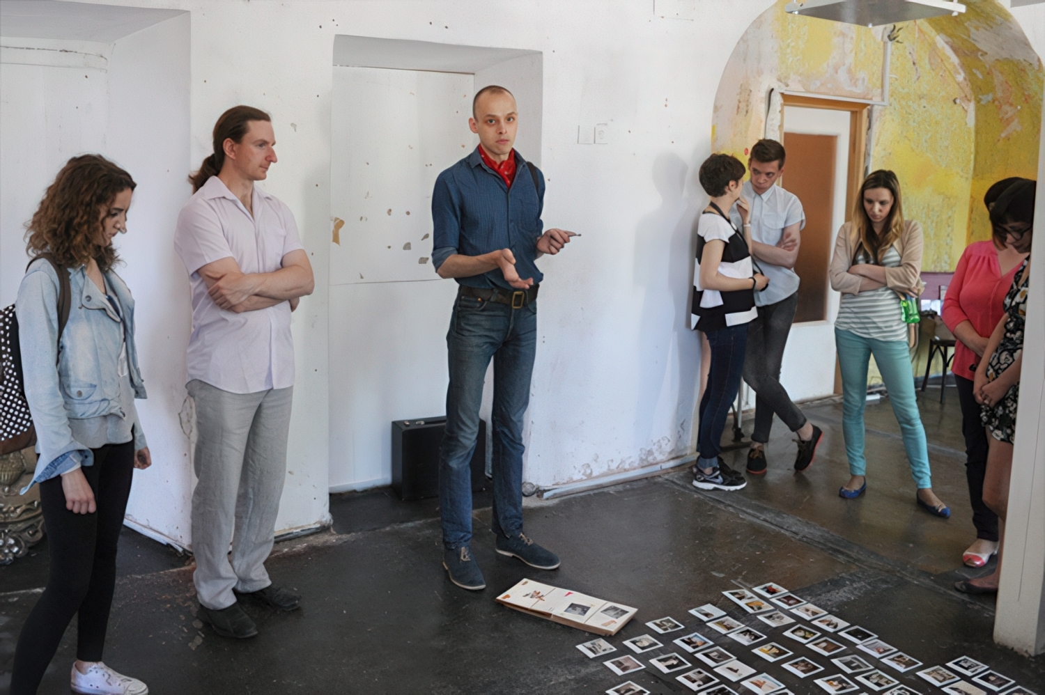 Аляксандр Веледзімовіч падчас прэзентацыі праекта