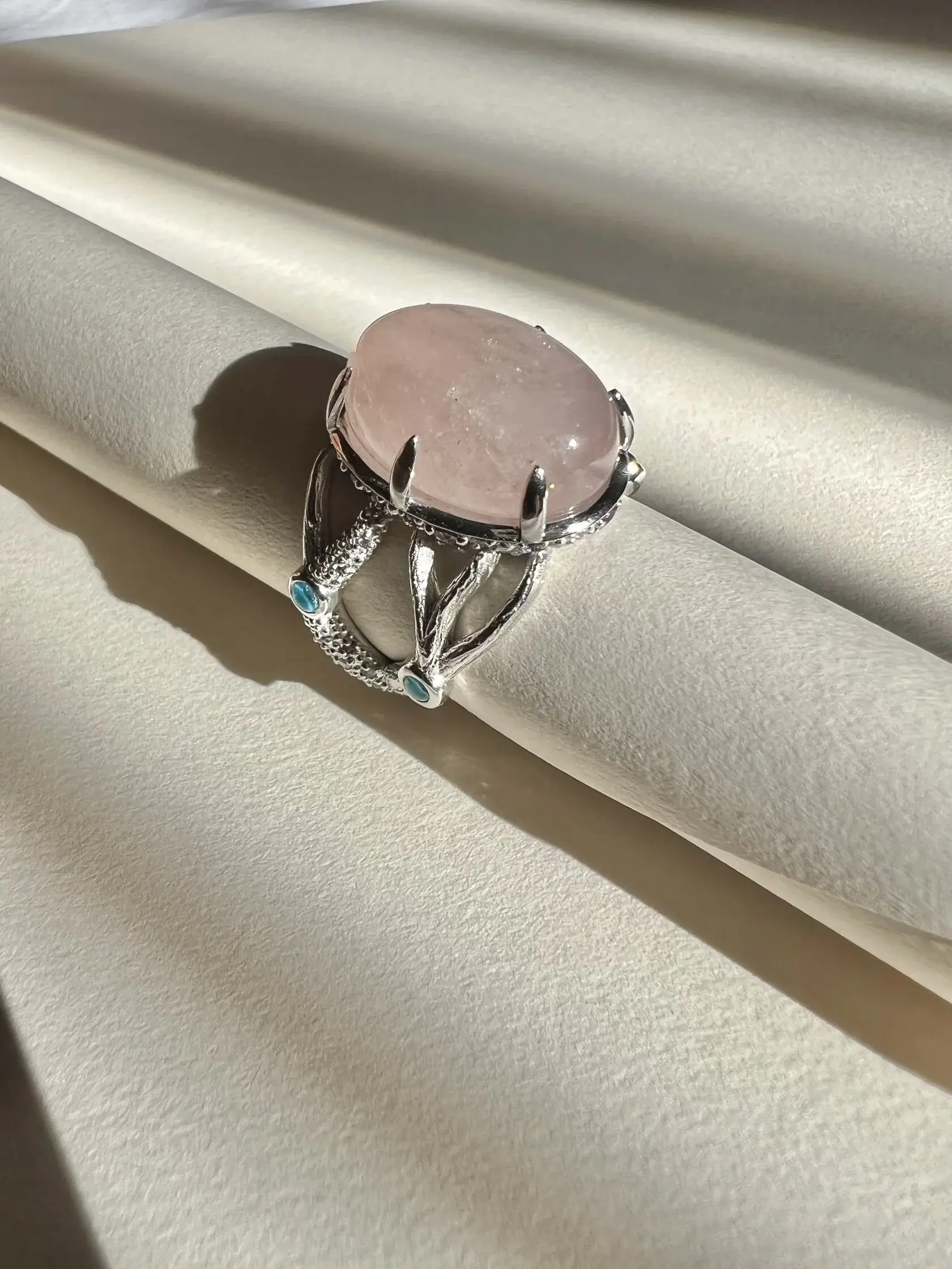 Украшения «Ека Кома» в контексте наблюдений