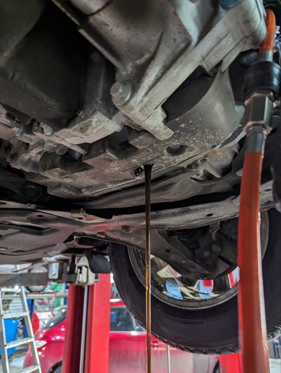 Слив масла из АКПП ZF 9hp48