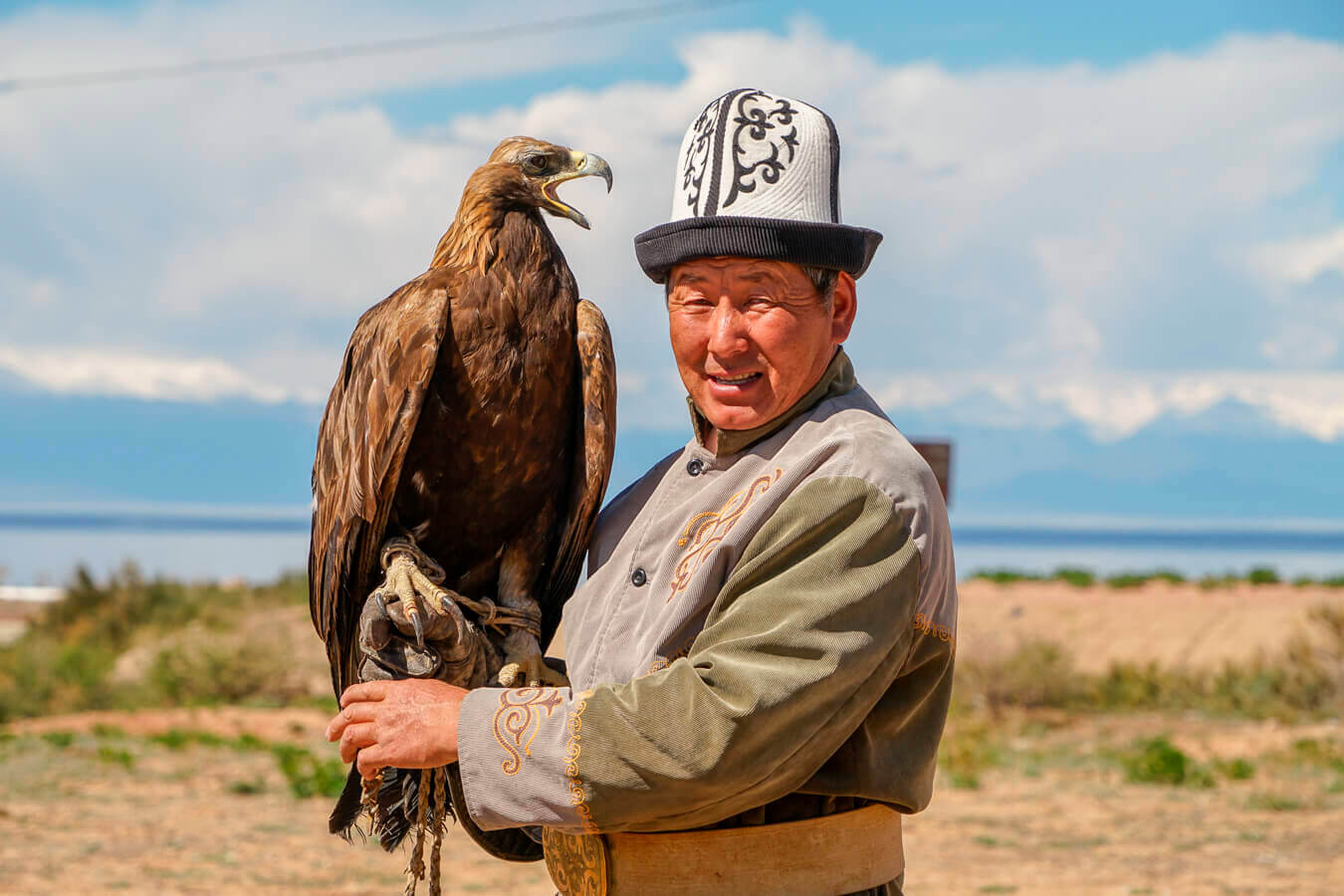 кочевник агинское. одежда кочевников. хлое номад. кочевник духи. степные народы.