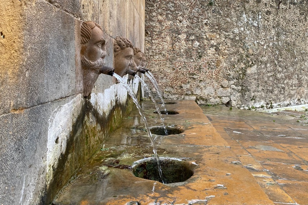 Италия. Fontana dei Canali