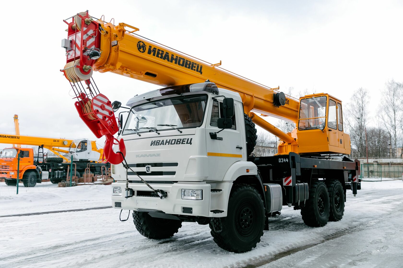 АВТОКРАН ИВАНОВЕЦ КС-45717К-3В (стрела 23 метра) на шасси КАМАЗ-43118