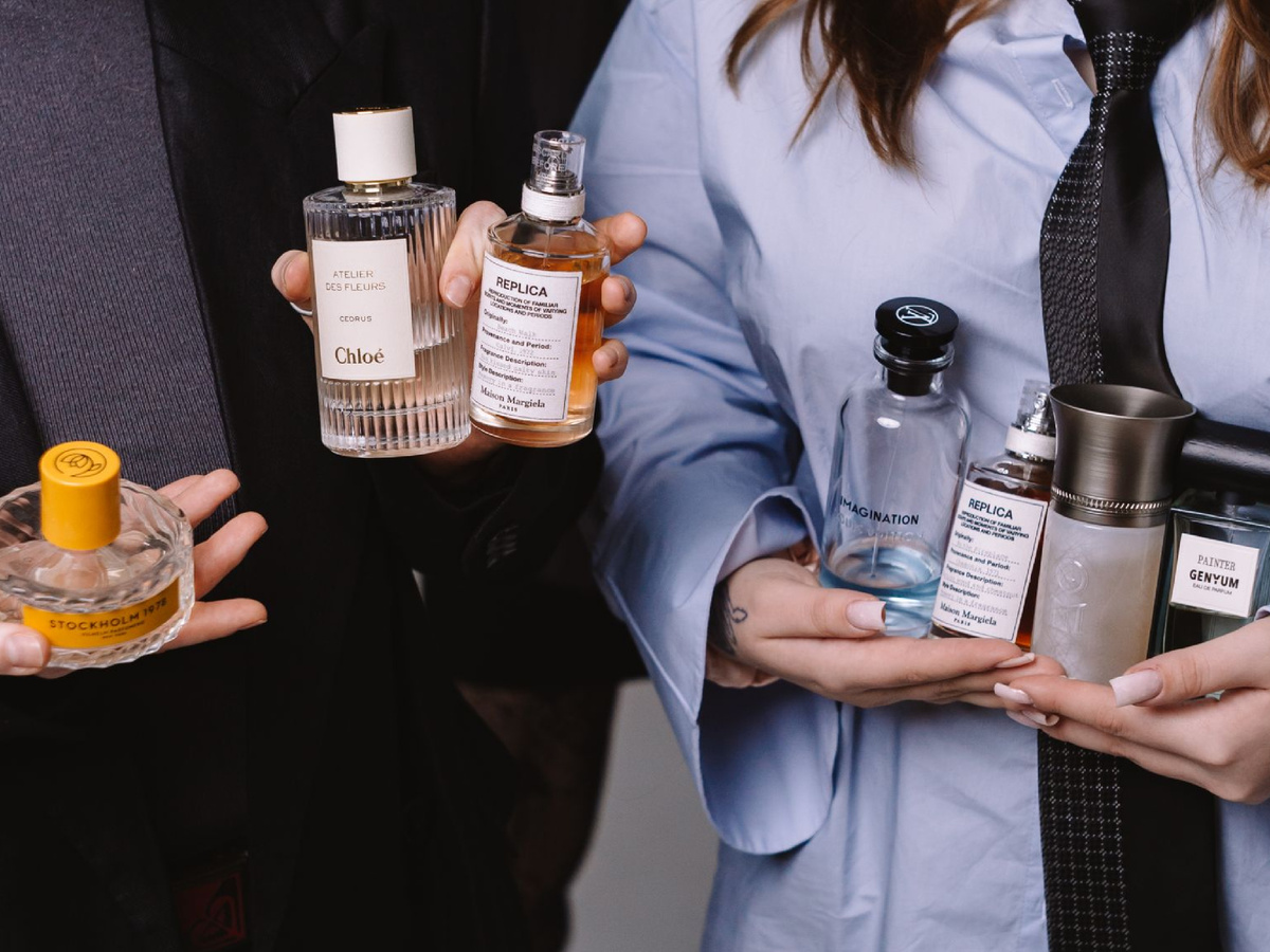 Коллекция ароматов в парфюмерном баре LETIPARFUM
