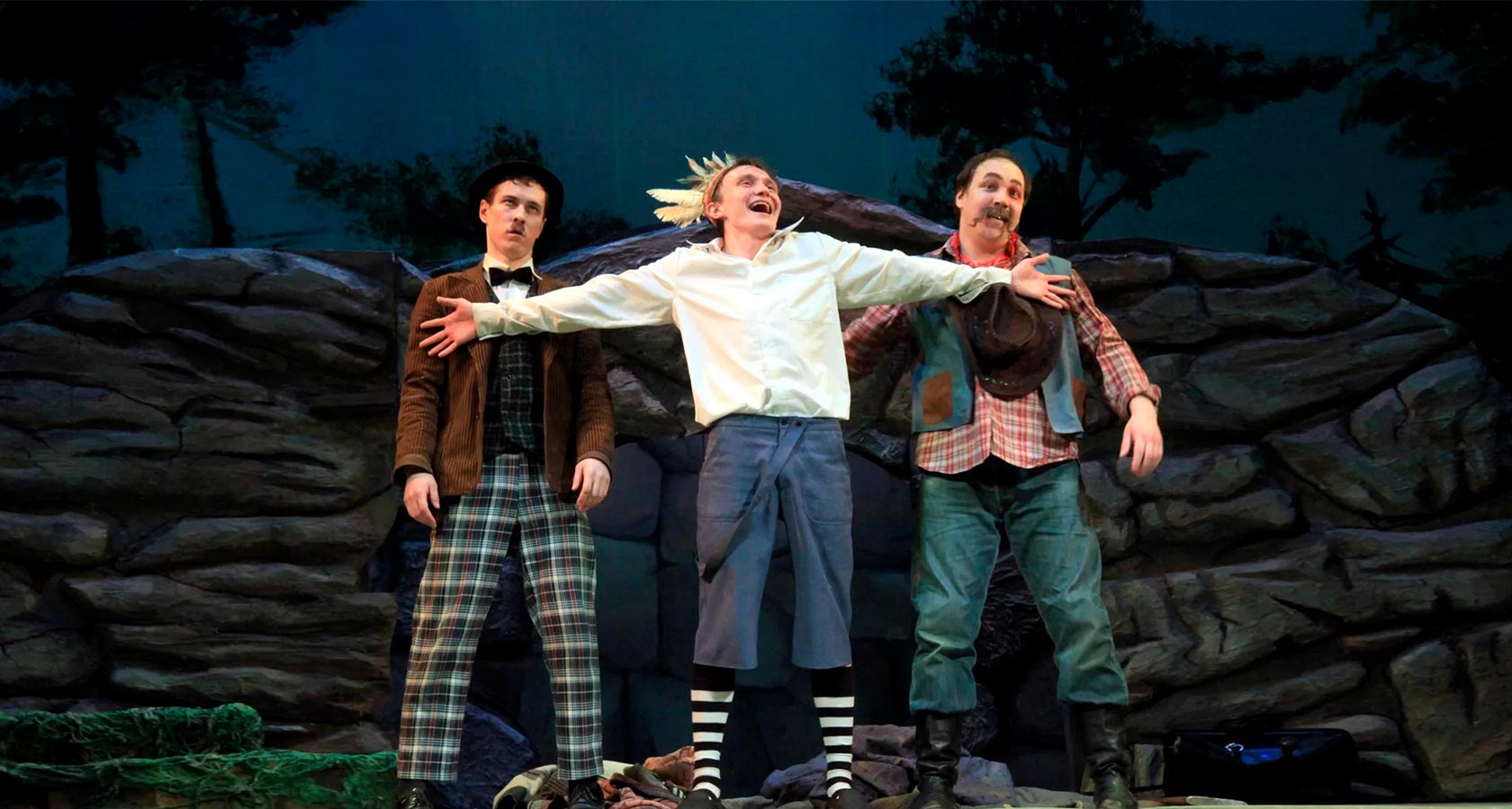 вождь краснокожих театр юного актера. спектакль вождь краснокожих в мгт. спектакль вождь краснокожих в губернском театре. вождь краснокожих театр. о генри вождь краснокожих спектакль.