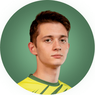 Тренер по плаванию Здажинский Игорь Денисович, мастер спорта по плаванию, тренер в школе плавания для взрослых Strong Swim. Обучение плаванию взрослого с нуля в бассейне МГСУ