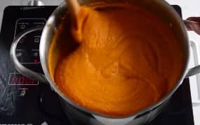 Приготовление кабачковой икры на зиму: шаг 14