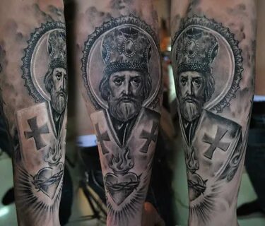 Допустима ли татуировка православной тематики?