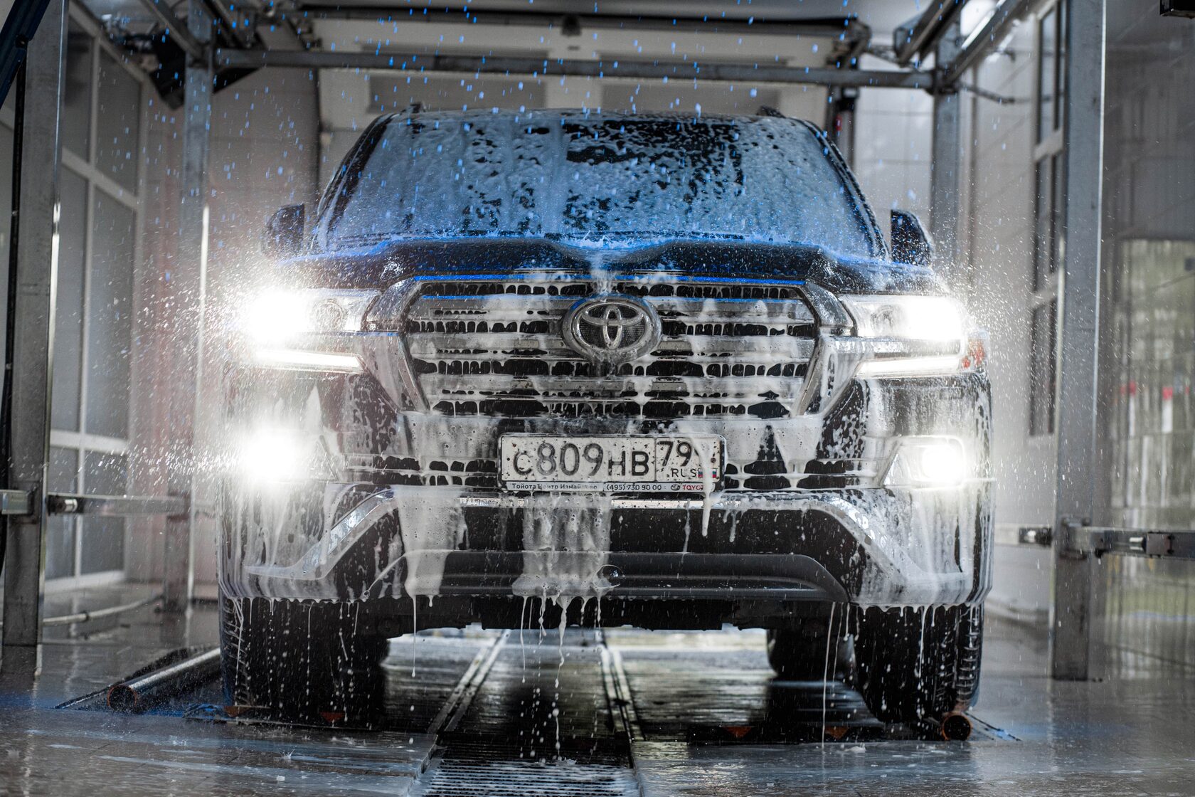 Автомойка робот под ключ. Автомойка робот. Портальная мойка