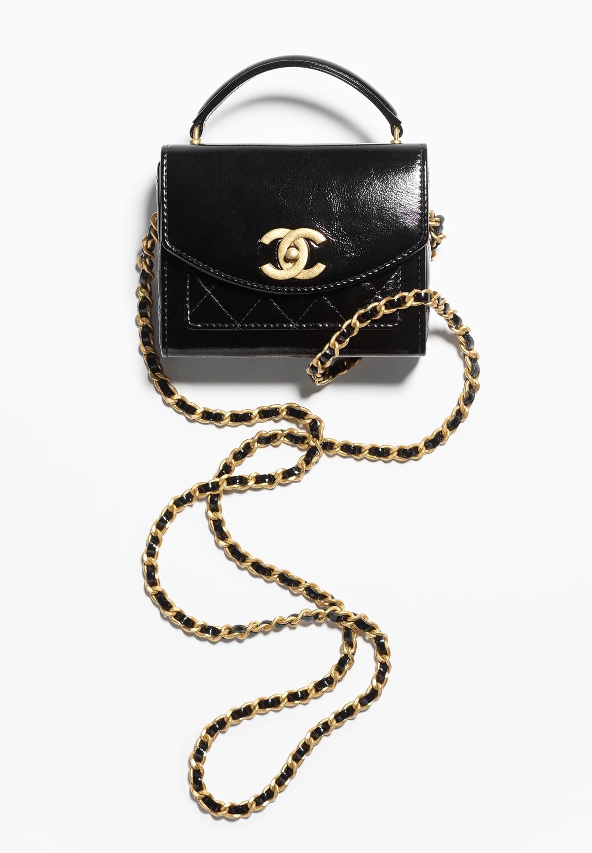 chanel clutch with chain