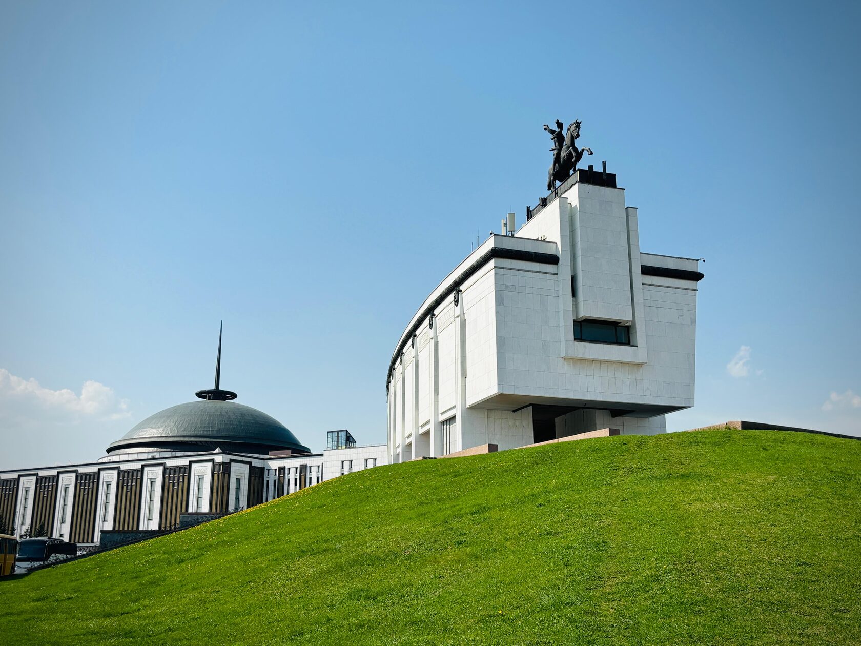 Концерт «Три товарища. Семейные истории»