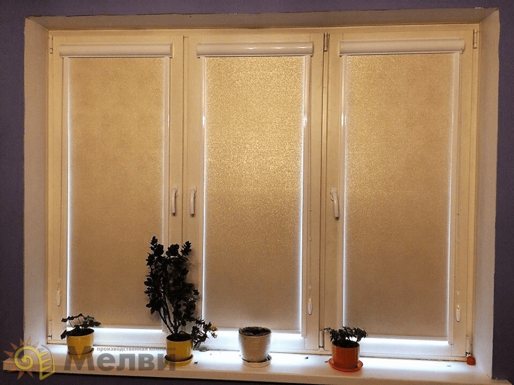 Рулонные шторы блэкаут купить в Москве на заказ по размерам: жалюзи ...