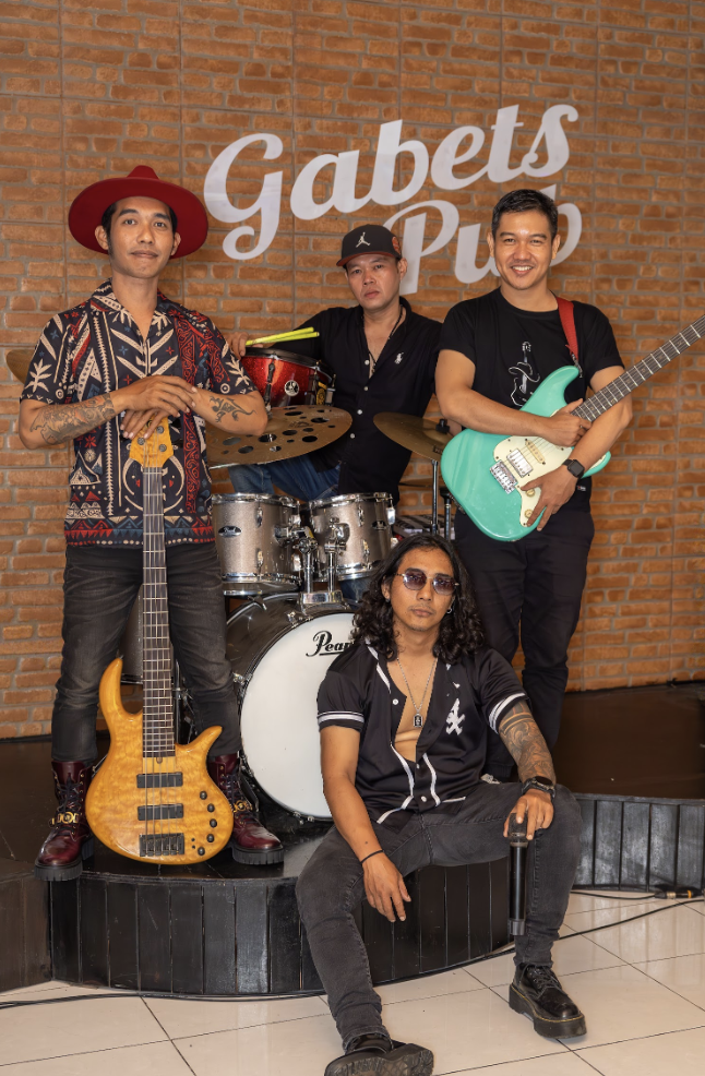 live music at Gabet's Pub Uluwatu Bali