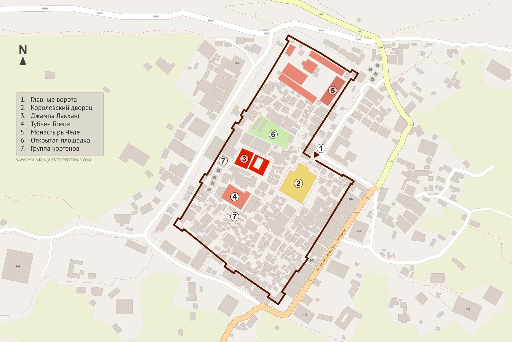 Схема Ло-Мантанга с обозначением Джампа Лакханга, королевского дворца, монастырей Тубчен и Чёде внутри городской стены.