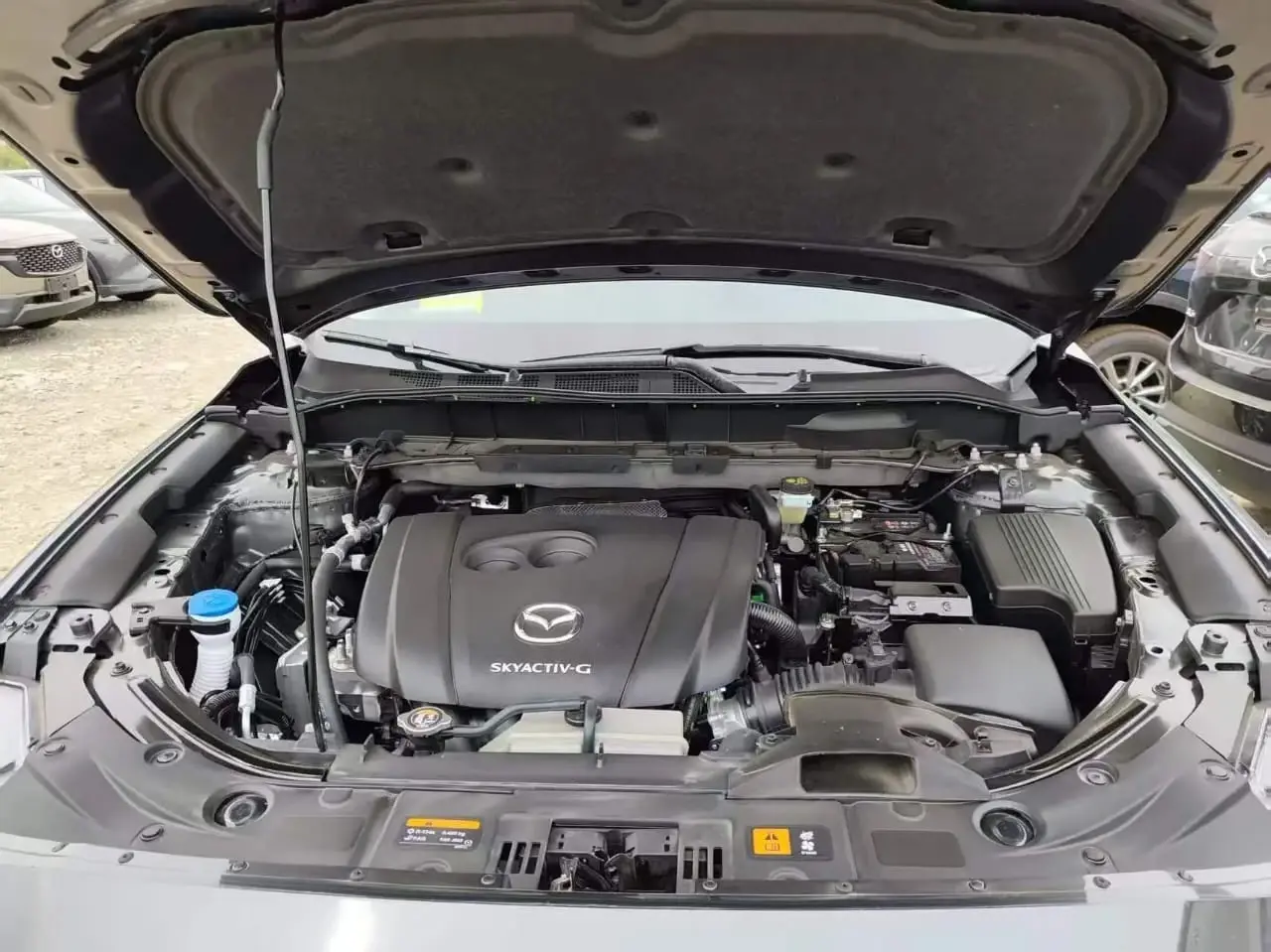 Новая Mazda CX-5, боковой ракурс