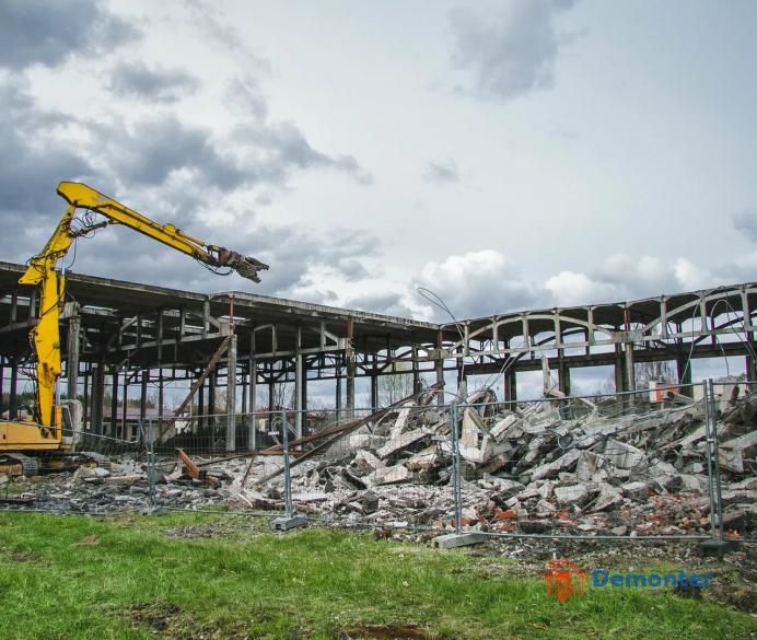 Демонтаж промышленных зданий в Нижнем Новгороде Вывоз мусора НДС