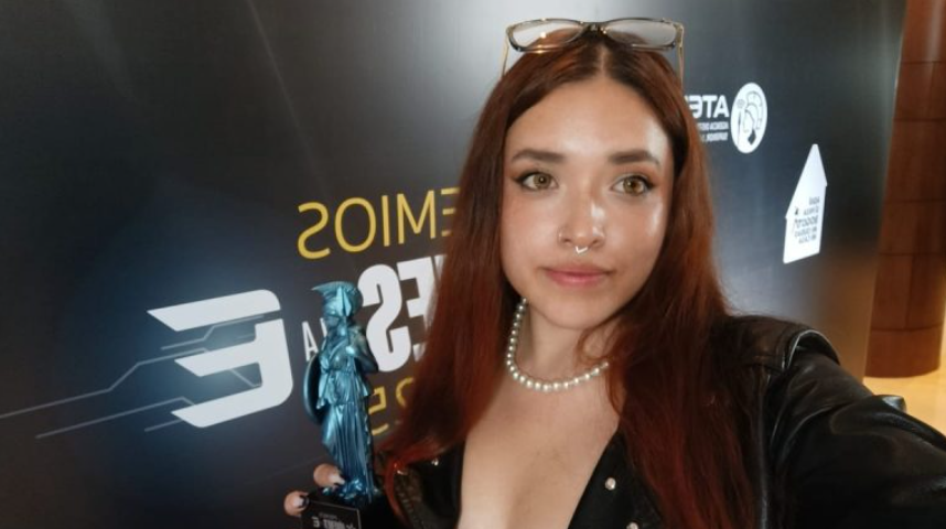 Estudiante de Derecho de UNIAGRARIA gana el Premio “Jóvenes a la E” 2025 al Mejor Promedio Universitario