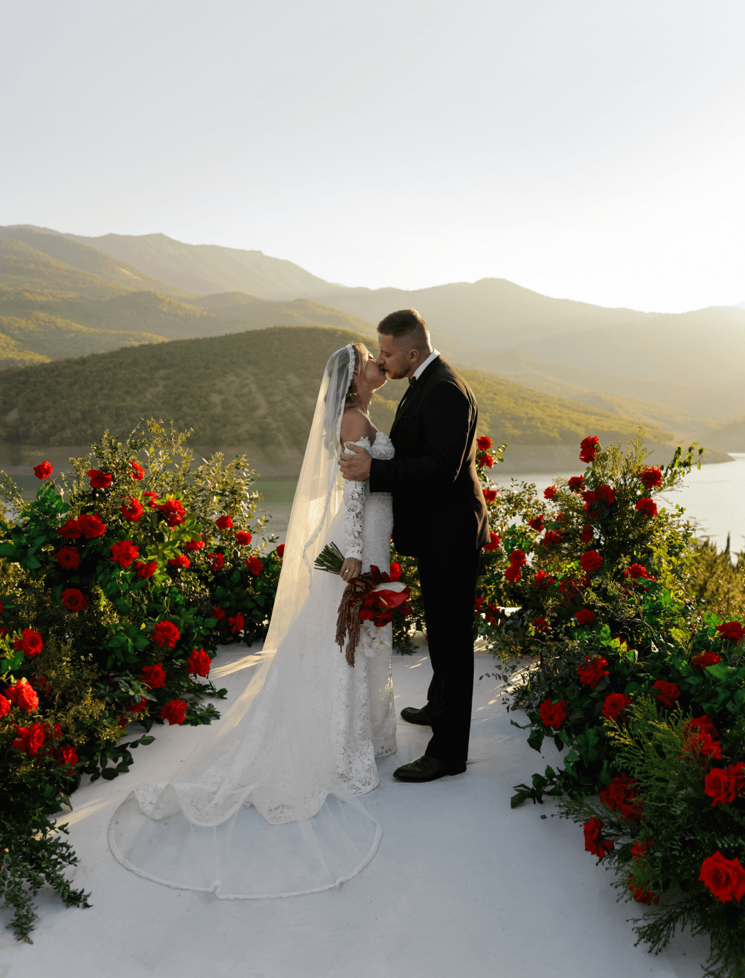 Neponaroshky-wedding-svadba-krym