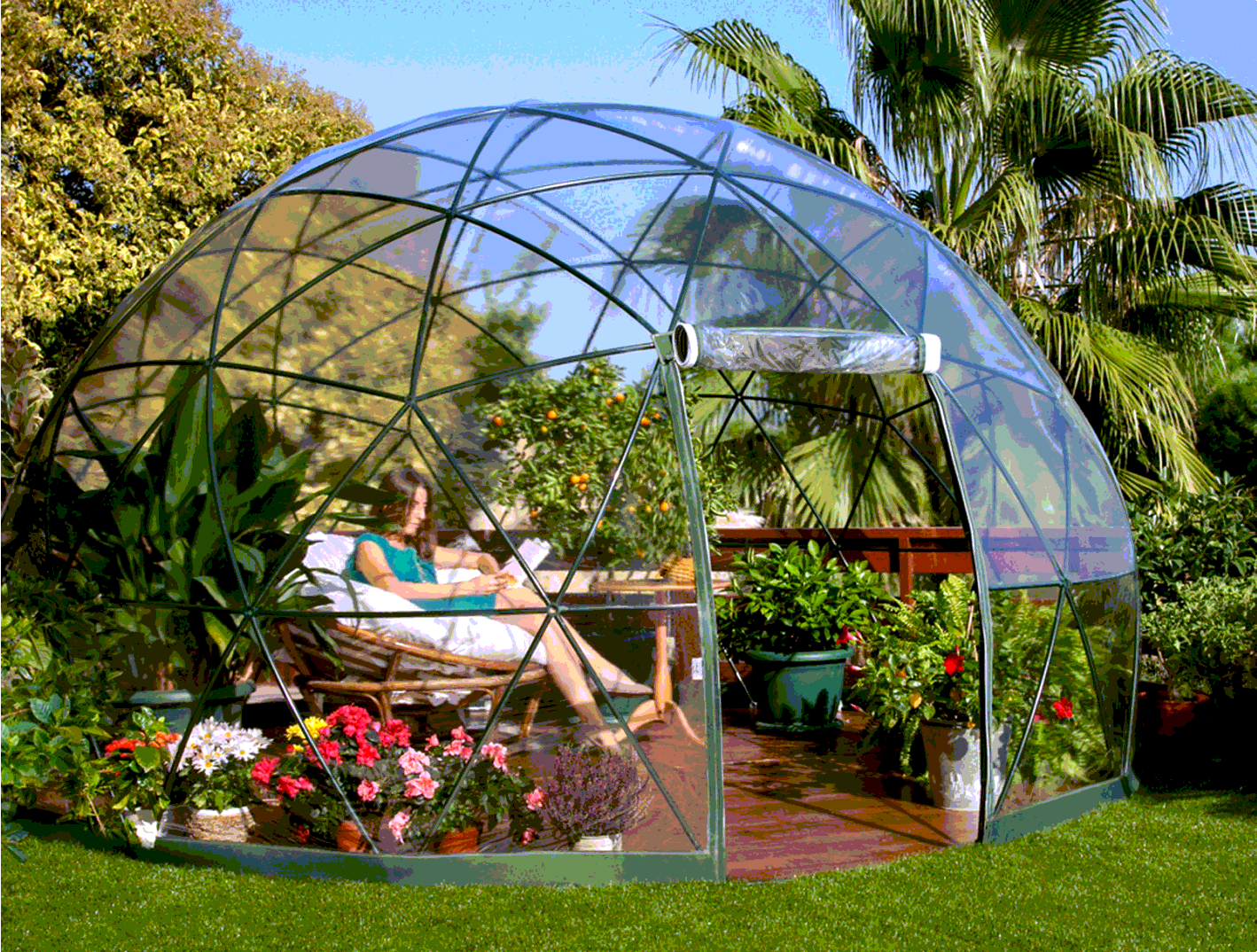 Прозрачная беседка купить. Garden Igloo беседка-купол. Garden Igloo беседка-купол 6. метров. Парник беседка. Купольная оранжерея из стекла.