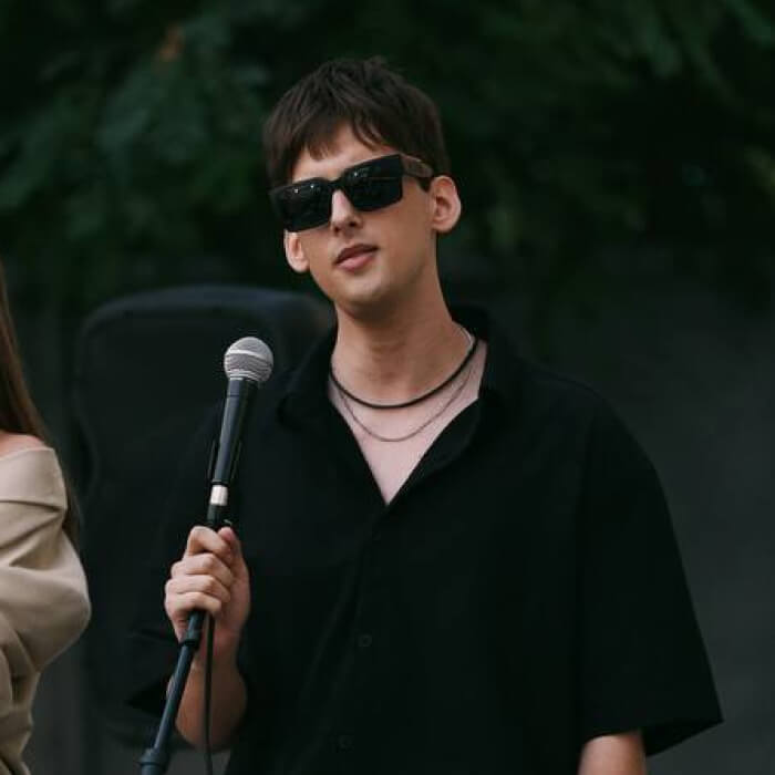 Дмитрий Ермолов