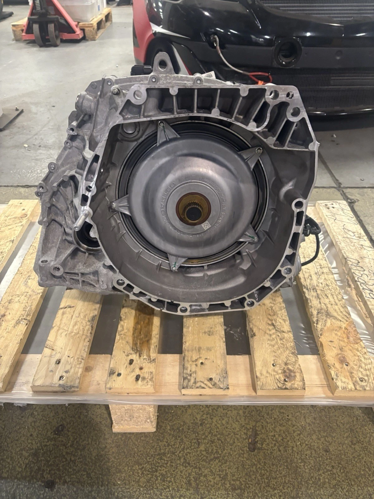 Коробка передач на складе