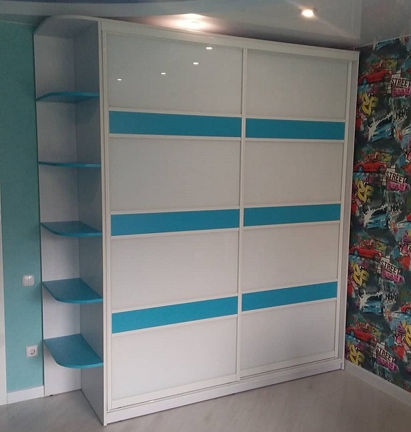 Шкаф Белый и Мрамор синий Лаковель