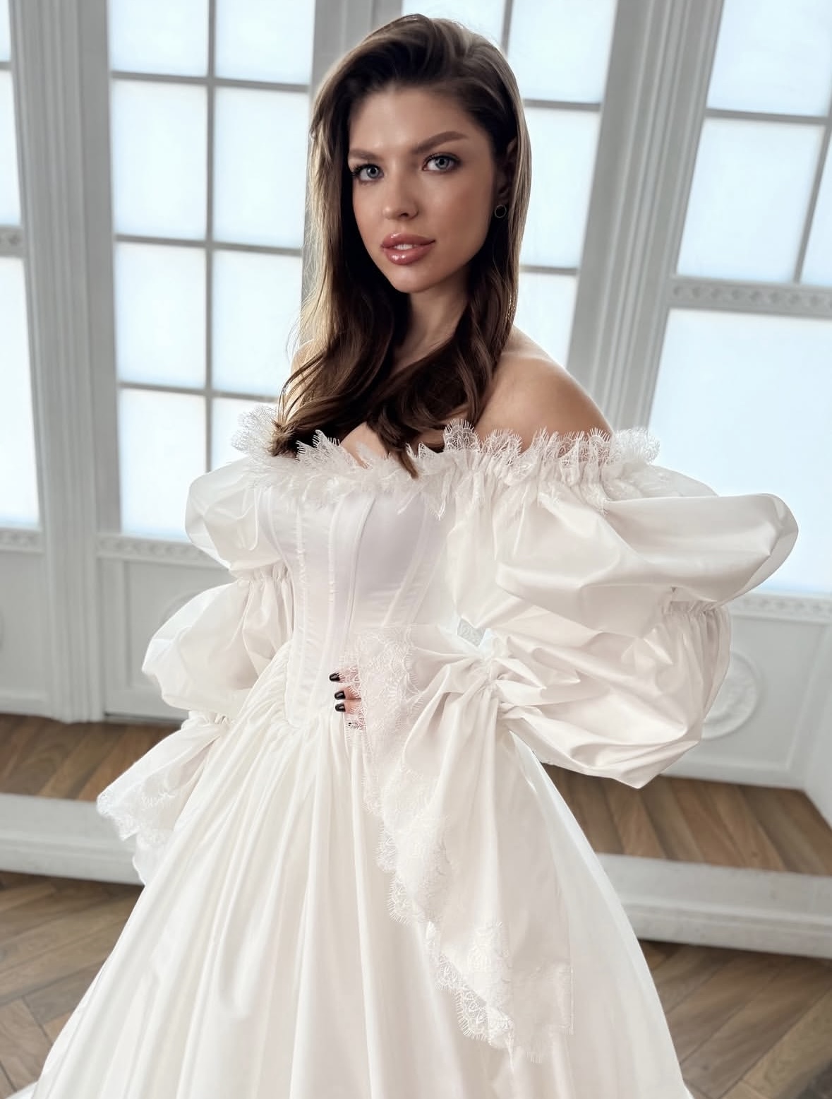 стильное свадебное платье 2026 Батайск прокат