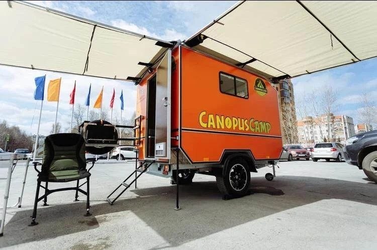 Компактный прицеп-кемпер Canopus Camp