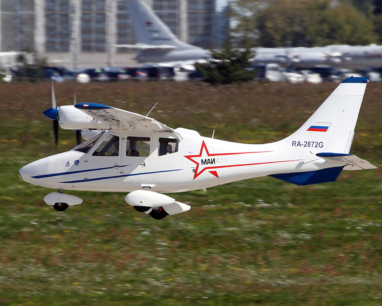 May flight. Легкомоторный самолет МАИ-411. КЭМЗ МАИ 411. Самолет Миа-411. Концерн КЭМЗ малая Авиация.