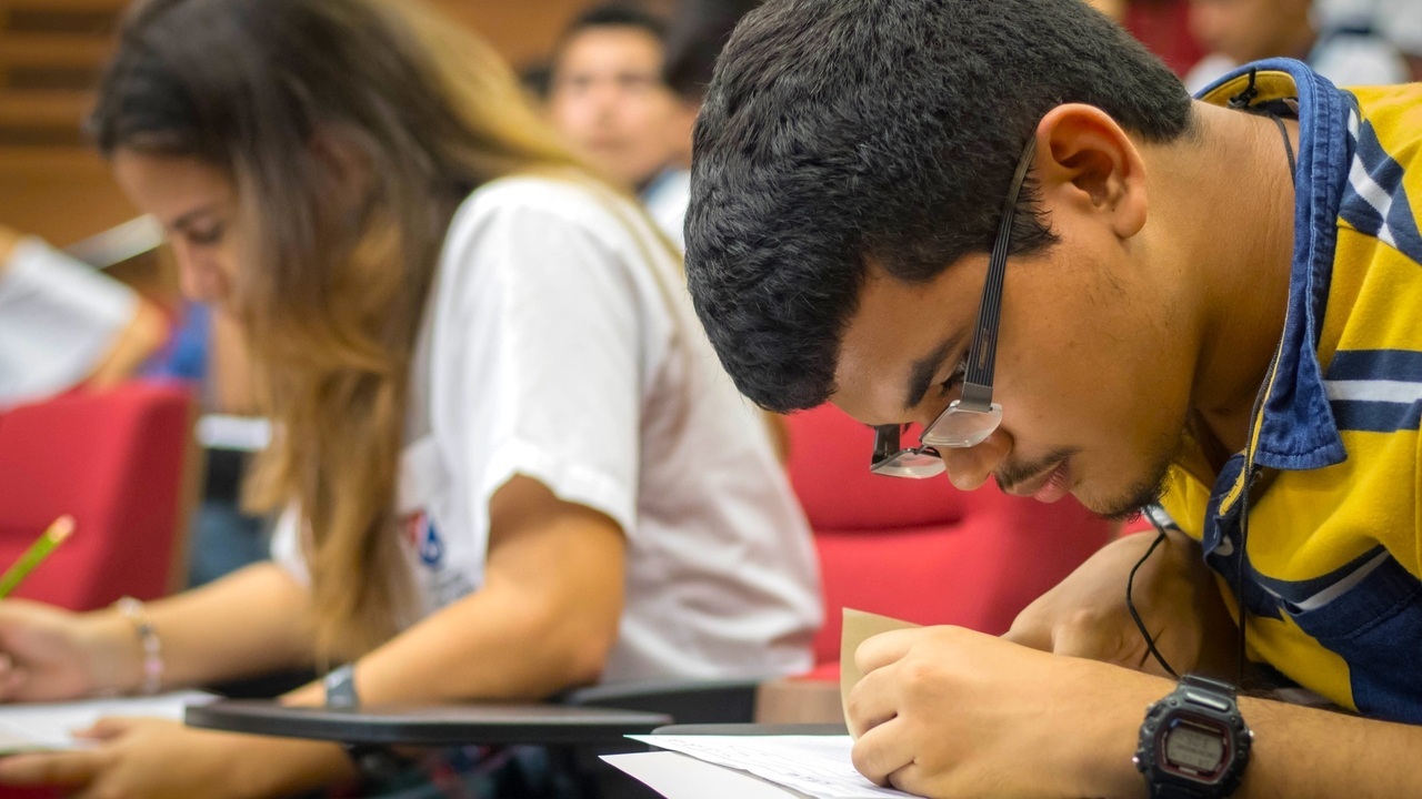 Convenio Erasmus+ con Universidad de Nápoles Federico II impulsa la movilidad en Matemáticas