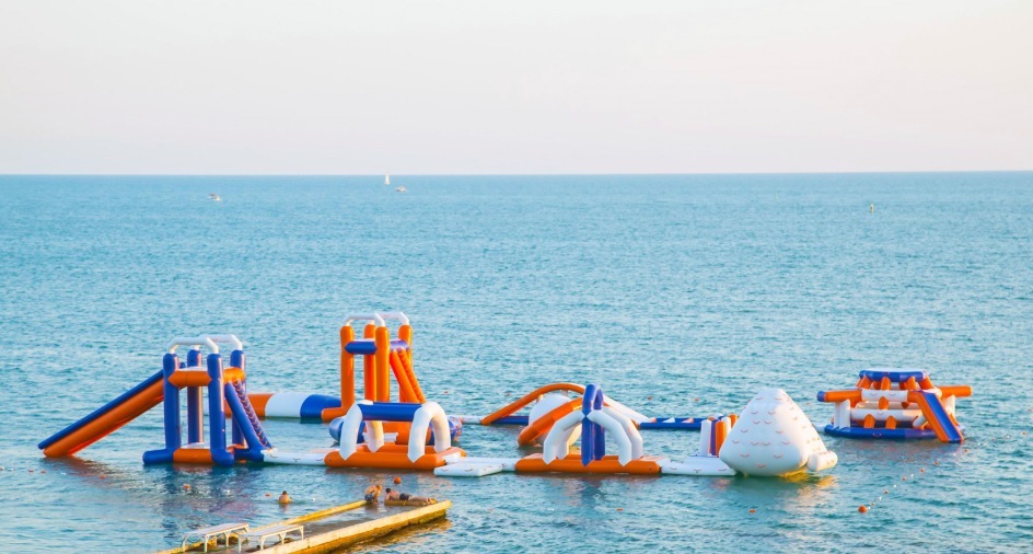 надувной аквапарк