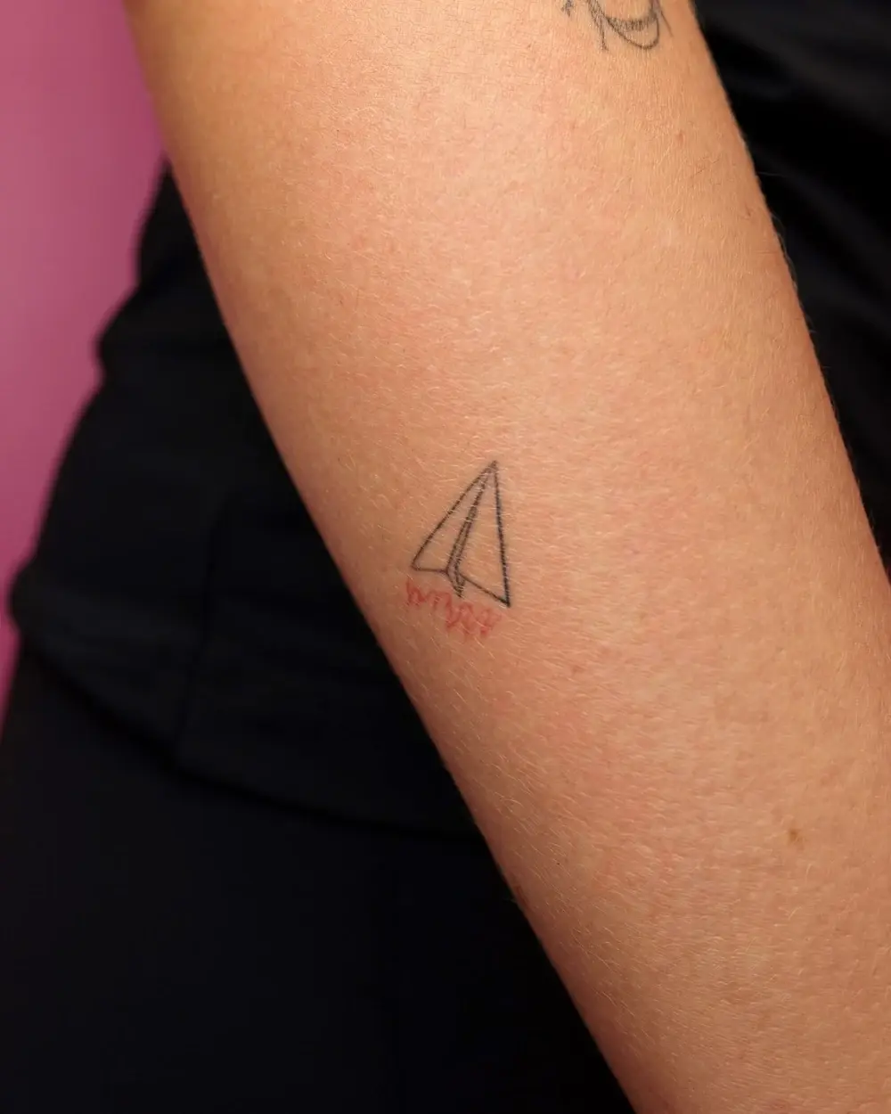 Зажившая мини-тату VivoTattoo — пример 10